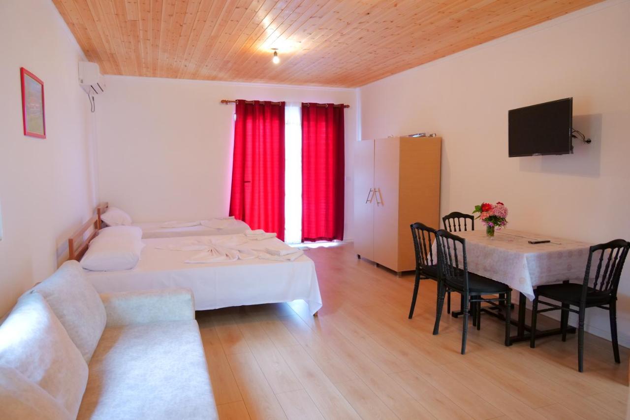 Guesthouse Panorama Nivice Σαράντα Εξωτερικό φωτογραφία